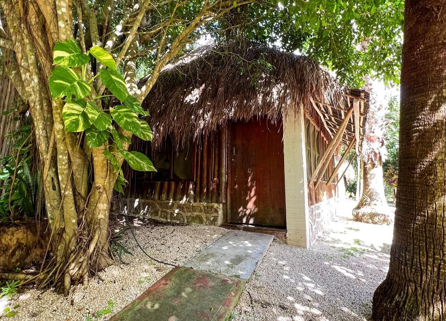 Villa Santuario Lake Front Oasis Bacalar