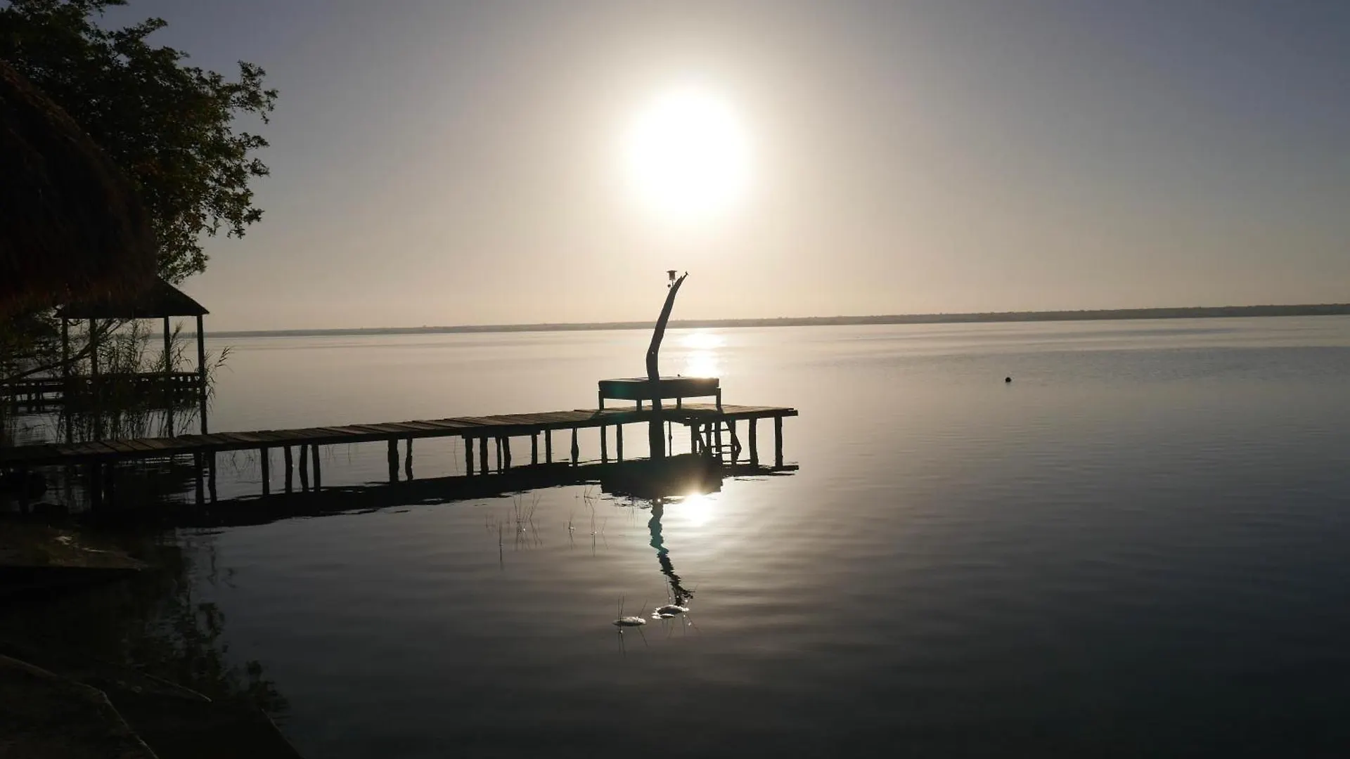 Hotel Villa Santuario Lake Front Oasis Bacalar