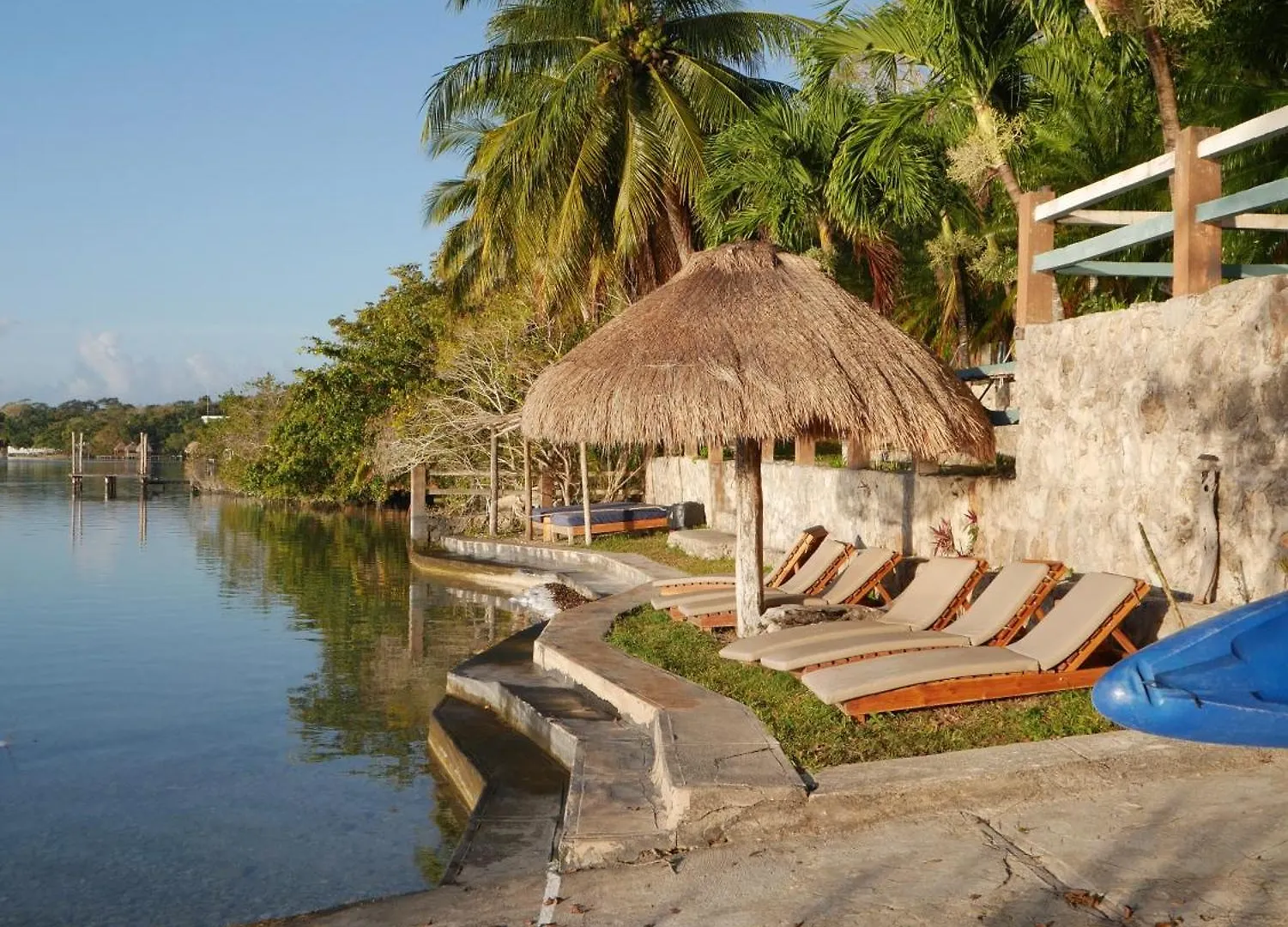 Villa Santuario Lake Front Oasis Bacalar