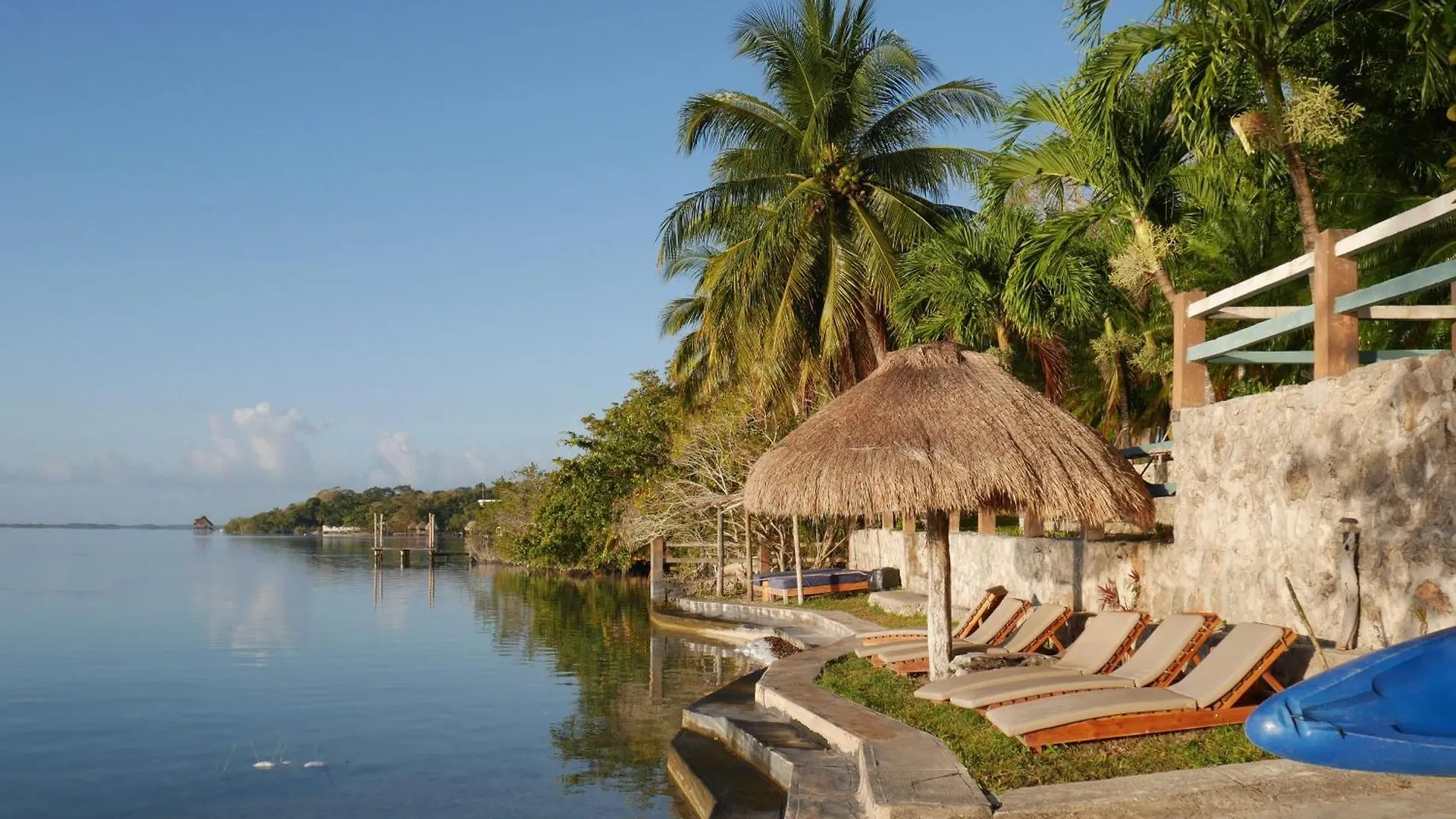 Hotel Villa Santuario Lake Front Oasis Bacalar