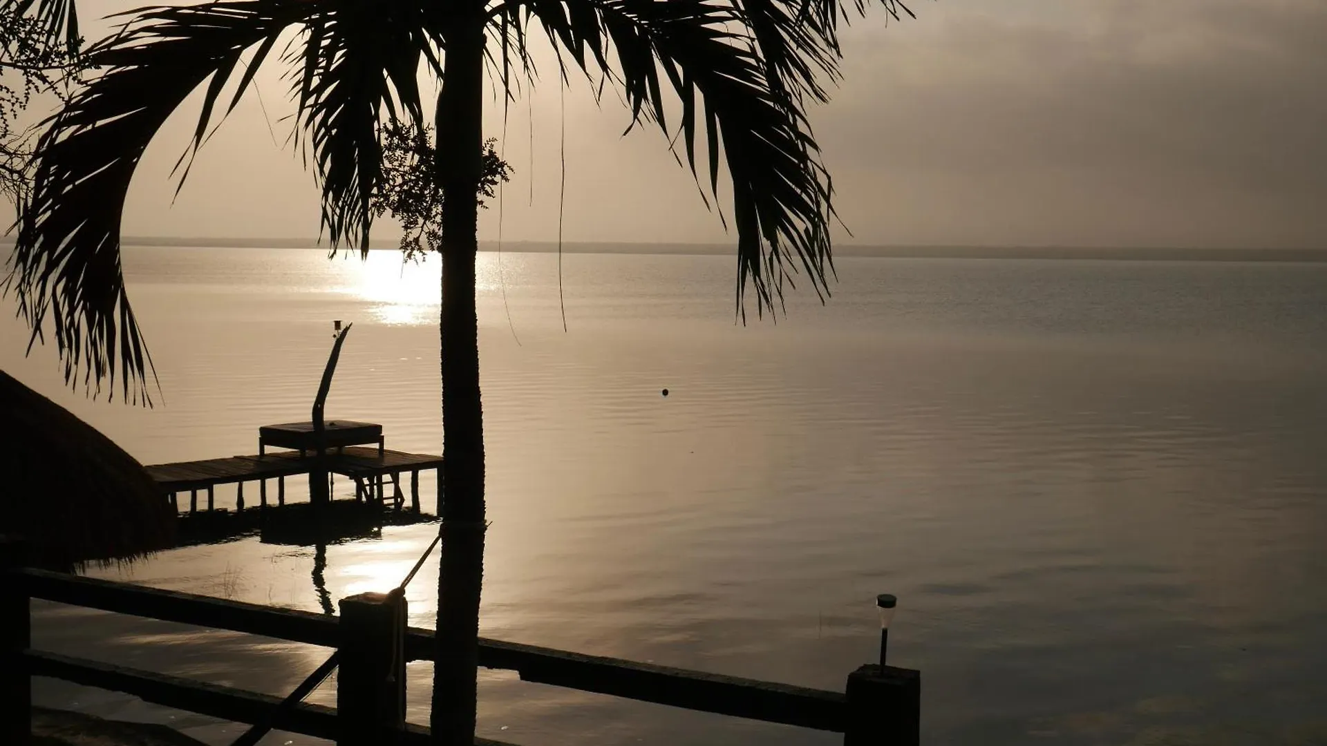 Villa Santuario Lake Front Oasis Bacalar 0*,